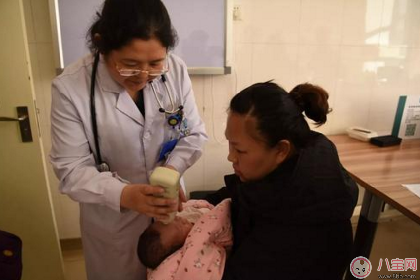 宝宝黄疸可以给他停掉母乳吗 孩子黄疸停母乳吃什么好 宝宝黄疸可以给他停掉母乳吗 孩子黄疸停母乳吃什么好